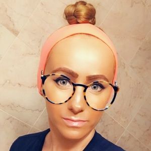 Meet your Posher, Ania